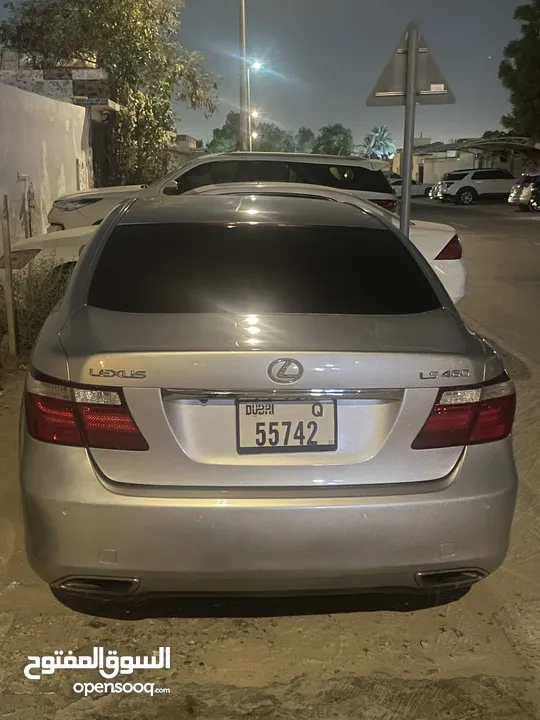 Lexus LS 460