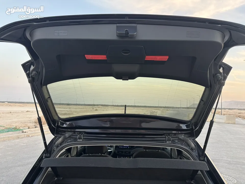 فولكس واجن بولو لايف 2022 *اصل وكالة VOLKSWAGEN POLO LIFE 1.0 95 HP