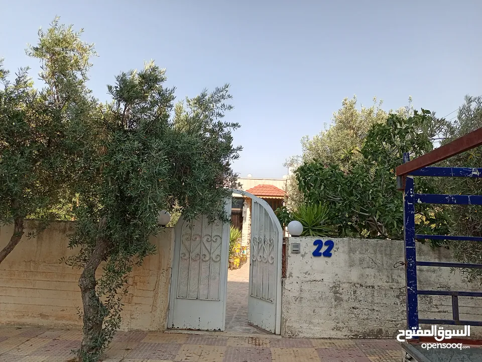 منزل شبه فيلا للايجار يصلح لعمل حضانه او روضه او مركز تحفيظ قرآن او شركه والعديد من الأعمال التجاريه