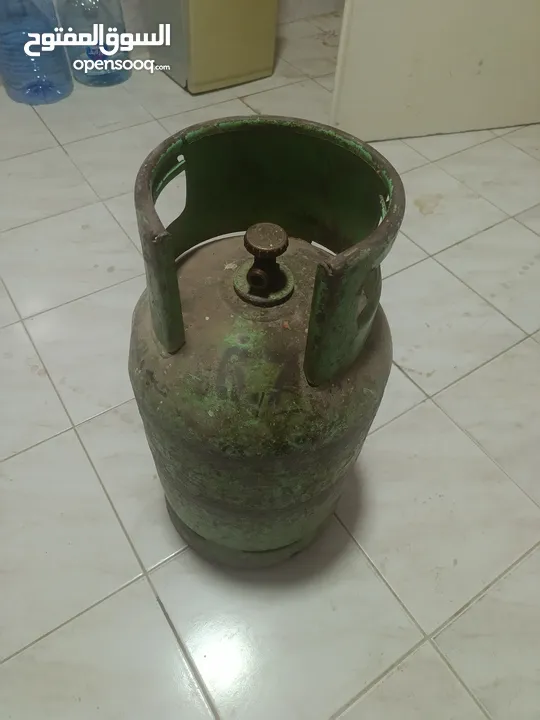 جرة غاز ممتلئة للبيع