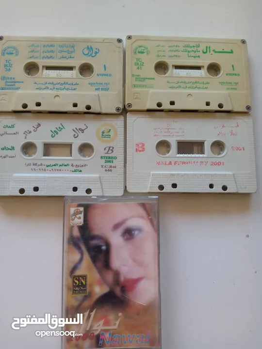 اشرطة كاسيت نسخ اصليه اجنبي وعربي وفرق عالميه أكثر من 1000 شريط اي 3 اشرطه بدينارين