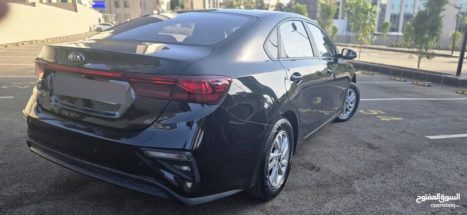 KIA K3 2019 مميزة لون اسود ميتلك مميزه فحص كامل