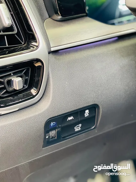 جيب كيا سيرانتو للبيع