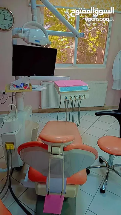 عدة عيادة اسنان