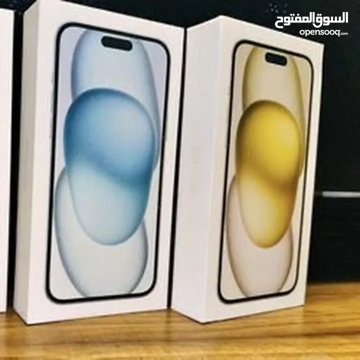 iPhone 15 (128GB/256GB) جديد  كفالة شرق اوسط لمدة عام من تاريخ الشراء الجهاز  يوجد بكج اصلي