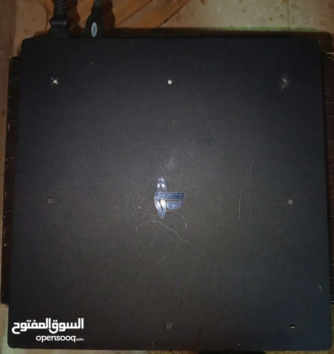 بلايستيشن 4 برو للبيع وبسعر مناسب وما بنختلف