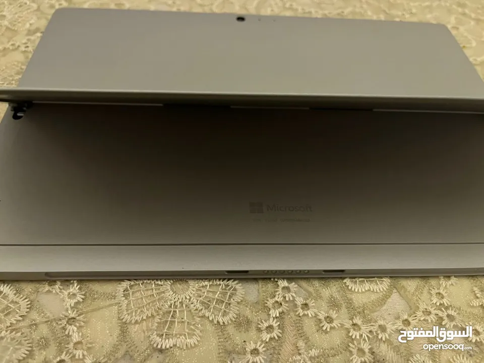 Microsoft Surface Pro (5th Gen)