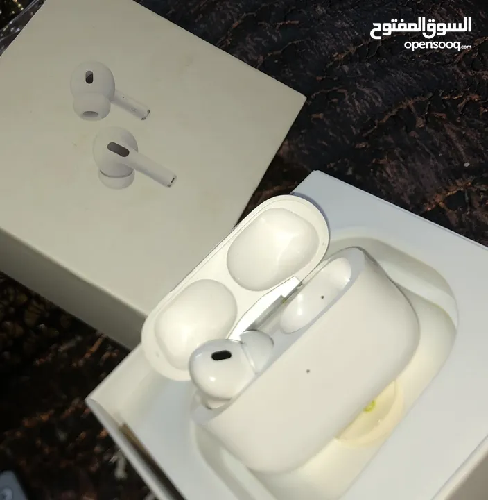 AirPod بسعر معقول بحالة لوكالة مستعمل اشي خفيف