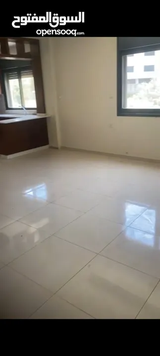 شقه للبيع في منطقه الطيره او ل السريه