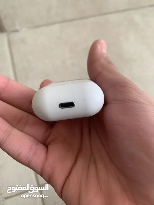 Fake AirPods with touch control