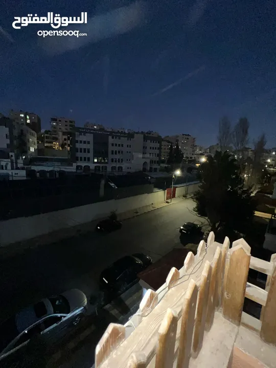 شقه سوبر ديلوكس في الجاردنز للبيع تستحق المشاهده بالقرب من سوق شاكر