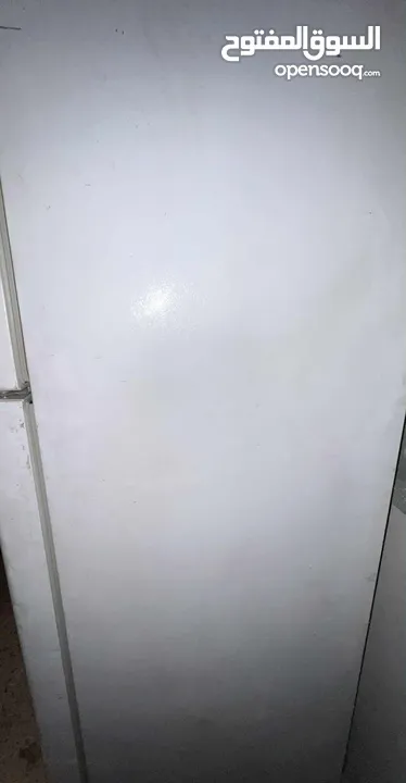 ثلاجه للبيع مستعمل بحاله جيده.  ثلاجه مستعمله للبيع بحاله جيده حجم كبير نوعها دايو