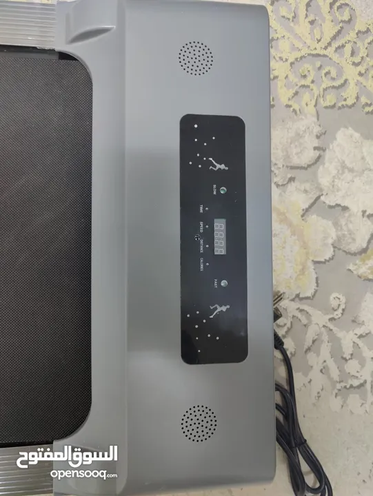 جهاز مشي بسيط (Treadmill) بحالة الجديد للبيع
