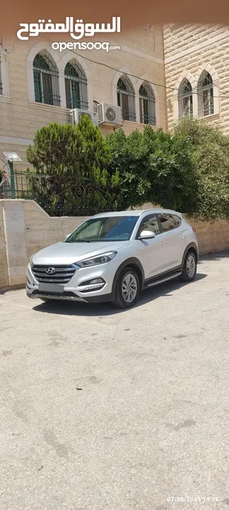 Hyundai Tuscan 2016