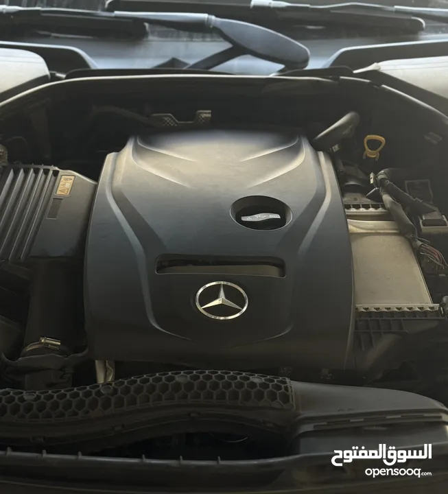 Mercedes Benz e200