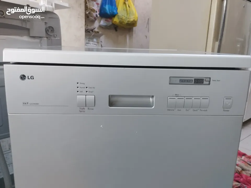 LG Dishwasher – Clean & Efficient – Great Condition