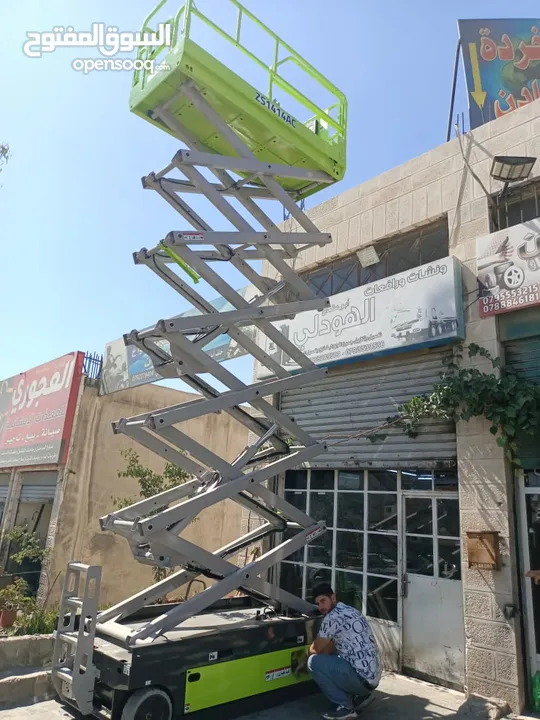خدمة تأجير رافعات شوكية سيزر لفت مان لفت ونشات جميع الخدمات اللوجستية