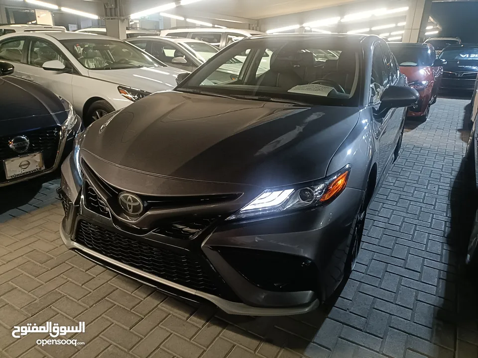 2020 Toyota camry xse. grey full option panorama. import From USA...