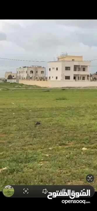 ارض سكنية استثمارية في رجم الشامي على بعد 1 كم نت شارع المية بسعر مميزز جدا