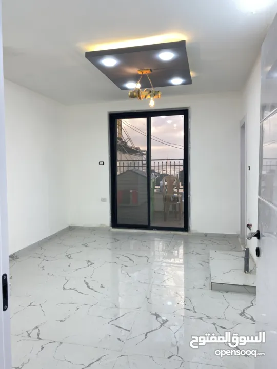 روف للبيع مقابل الأكاديميه مباشره