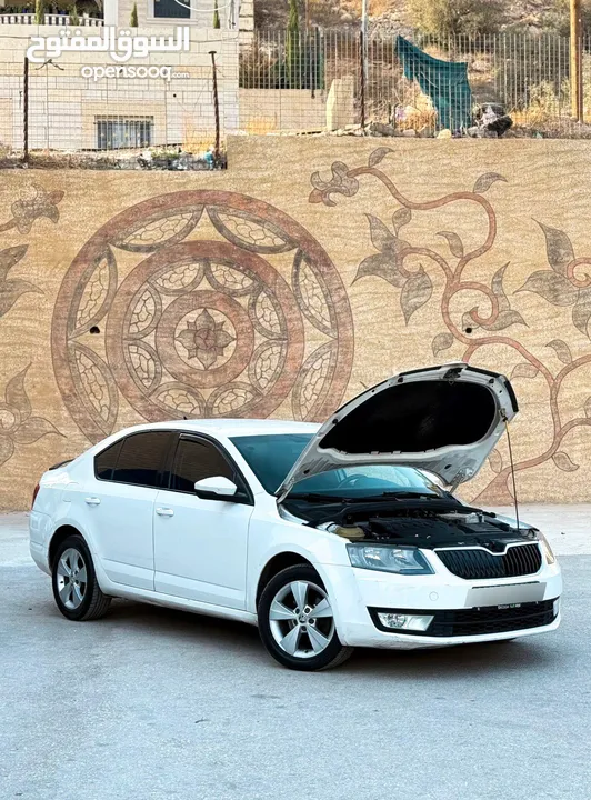 سكودا اوكتافيا 2015 للبيع