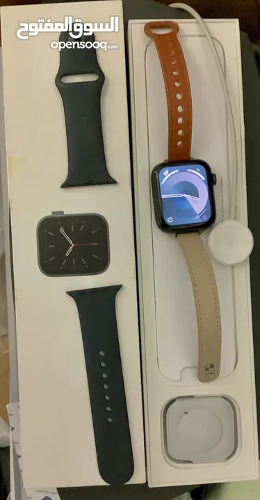 Apple Watch Series 6 GPS 44mm with 2 belt with box and charger