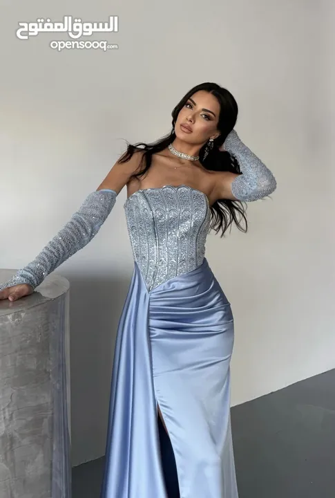 فستان ستان ازرق نمره 44