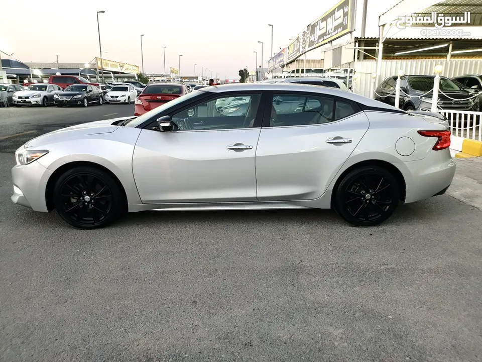 Nissan Maxima SL 2018