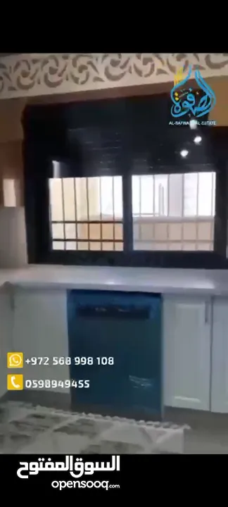 شقه سوبر ديلوكس  جدا باطلالات رائعه منطقه راقيه و هادئيه يوجد بالعمارة جيم وحديقه مناسب للعائلات