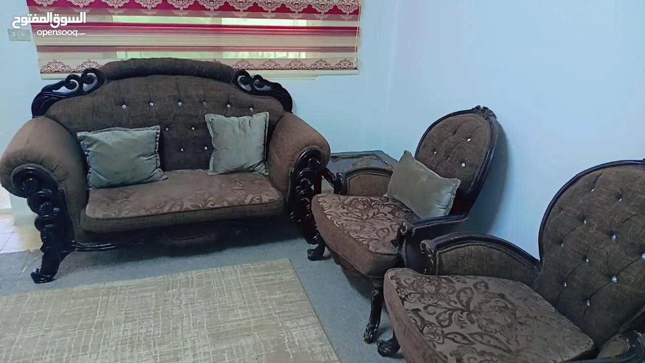 طقم كنب تفصيل سبع مقاعد