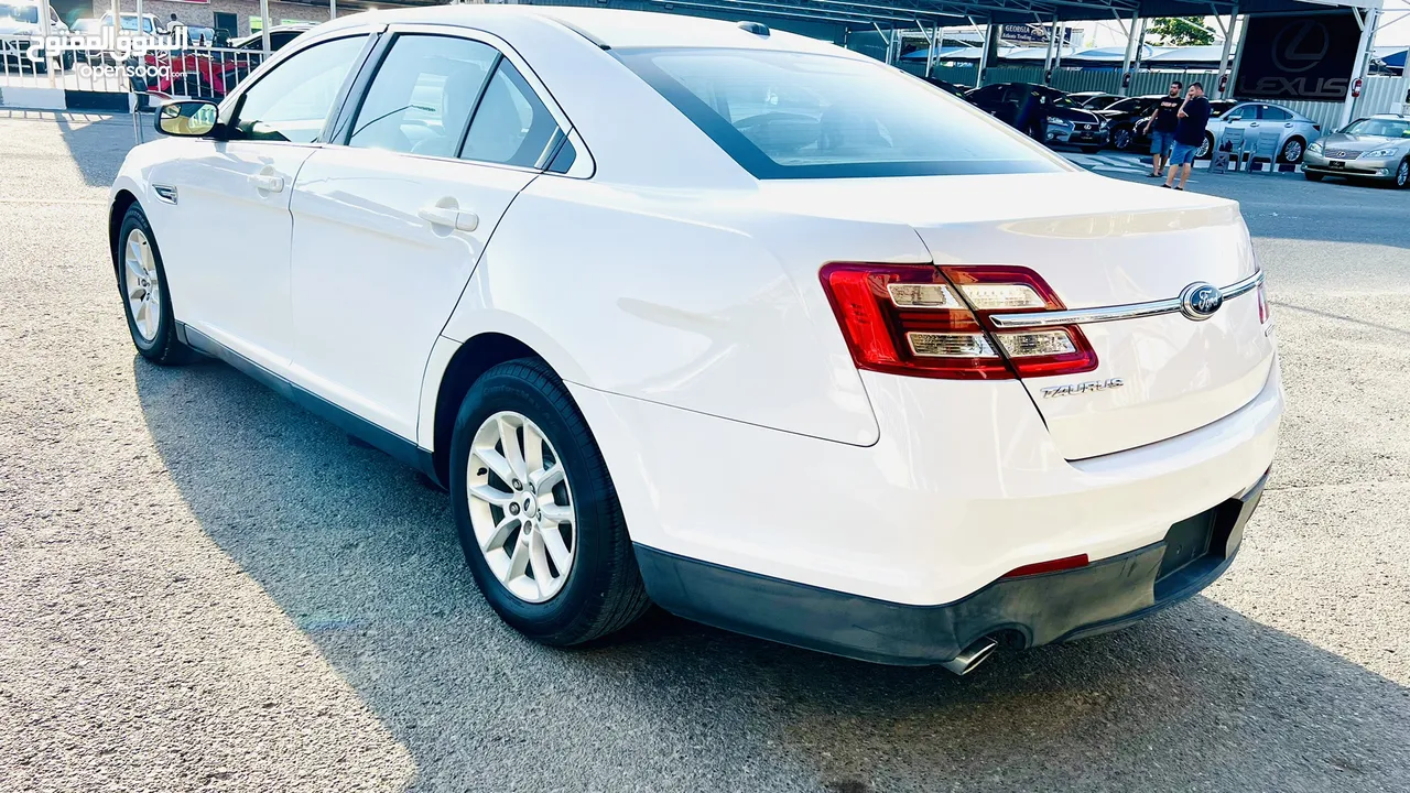 Ford Taurus 2014