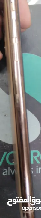 ايفون 11برو 256 بحاله ممتازه