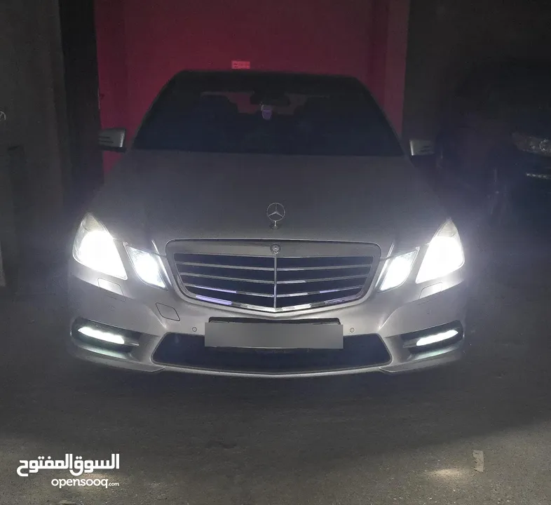 مرسيدس E250 موديل 2012