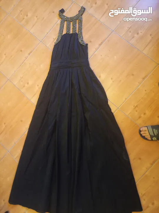 فساتين سهره  وعادي البيع