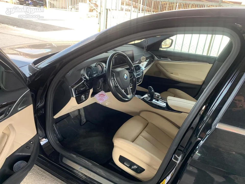 2019 BMW 5 Series, 530E Iperformance
