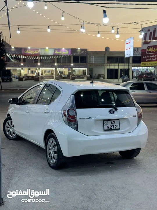 تويوتا بريوس c 2014 بطاريه الشركه