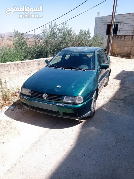 بولو كلاسيك موديل 2000 مطور جديد بنزين 1600 جير عادي سعر حرق 9000 شيكل  مرخصة شهرين او بدون 6000