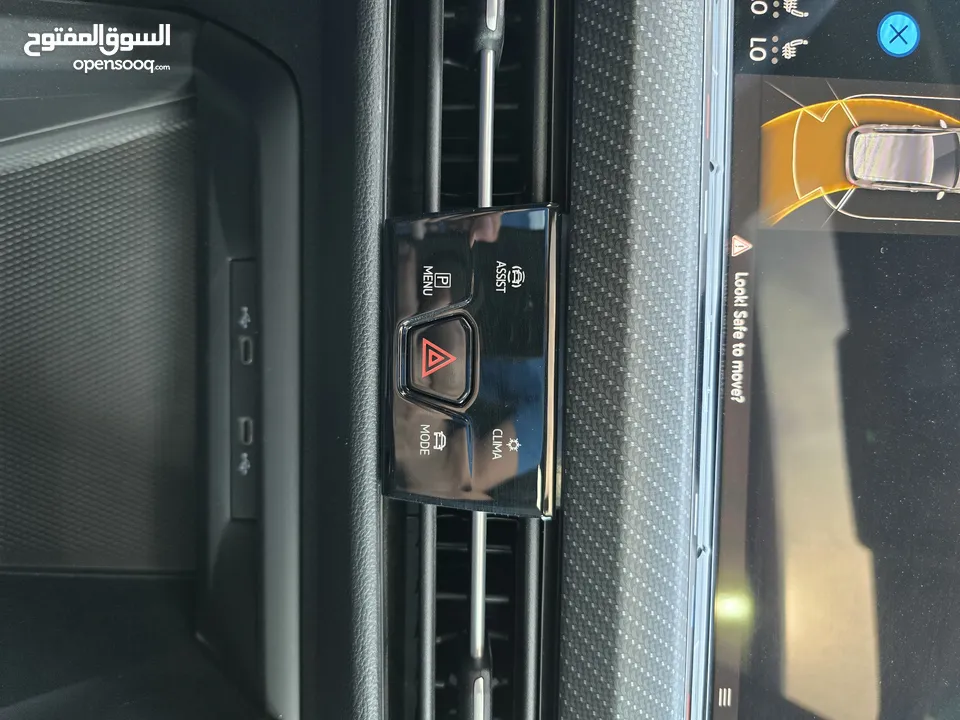 فولكس فاجن R جولف ترخيص2021