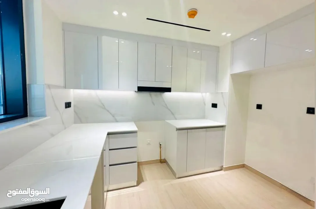 امتلك بالجميرا ارقي وحده متميزه سعر وموقع ومساحه غرفتين وصاله جاهزه للاستلام بدون فوائد بدون بنوك