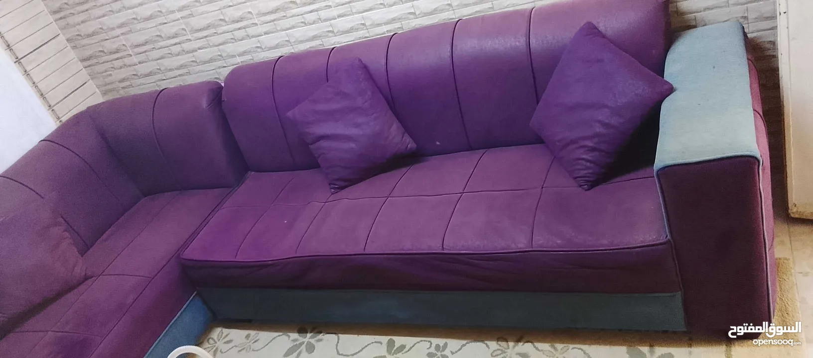 طقم كنب مستعمل للبيع بسعر مغري