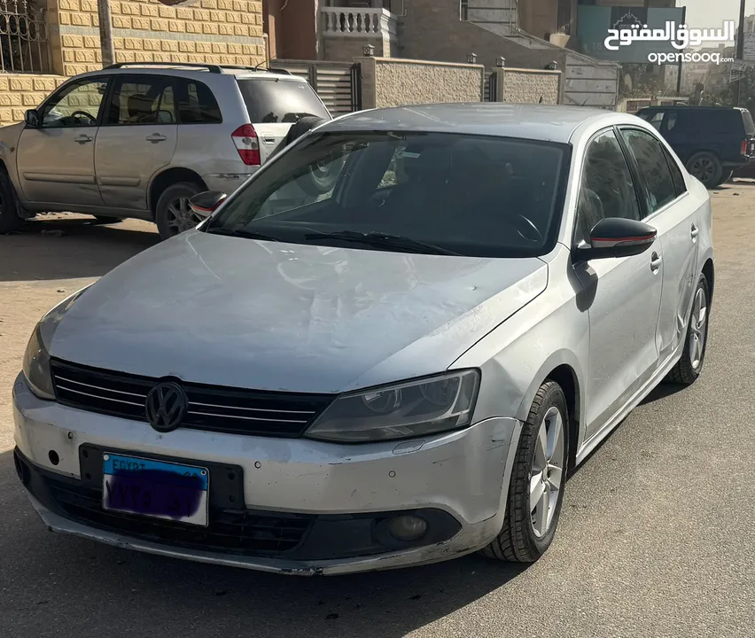 Jetta 1.4 Turbo supercharger جيتا فبريقة من الداخل ومن الخارج فبرقه كبوت وسقف وشنطهDSGمواصفات اوروبى