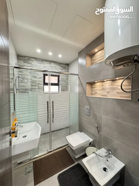شقة مفروشة للإيجار في عبدون  ( Property 40442 )-175072352