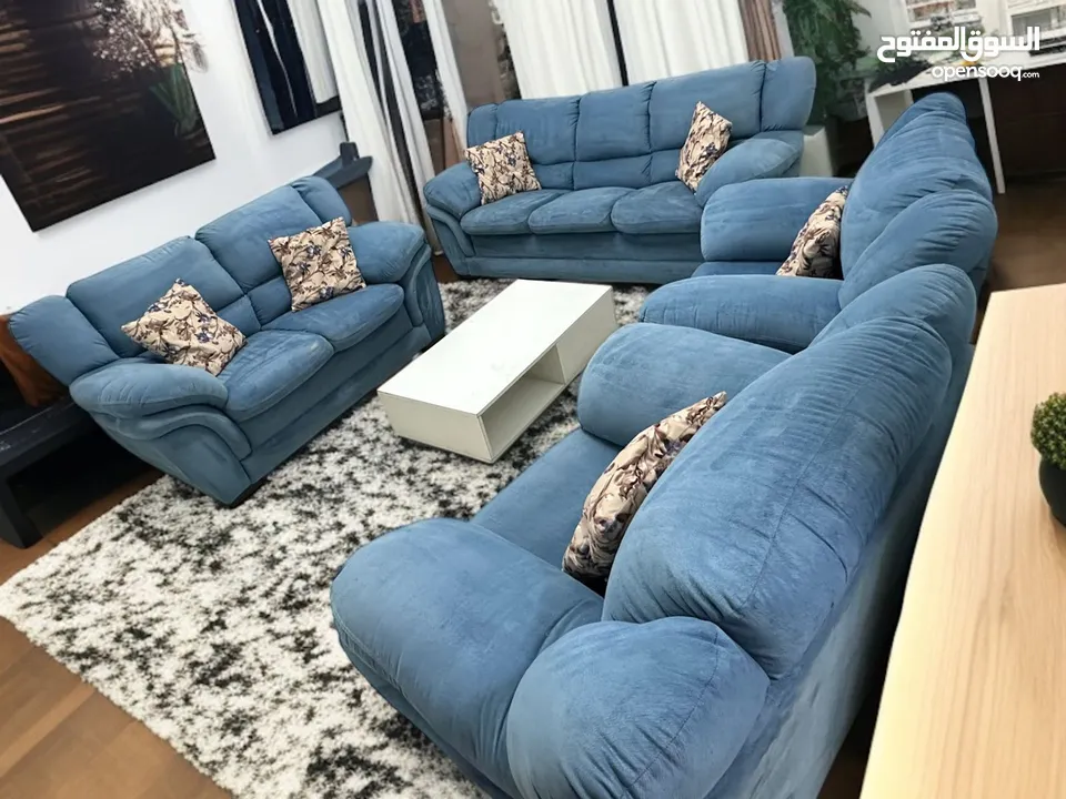 طقم كنب دب امريكي الاصلي فاخر فخم  +طقم دب وريكلاينر فخم  جدا وكالة للبيع بسعر رائع  التوصيل مجاني