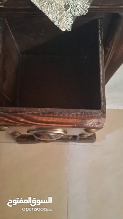 رفوف نوع كلاسيك فاخر