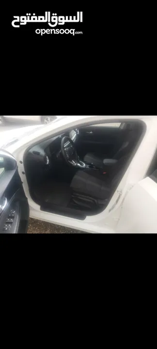 سيراتو k3 2022-2023 بنزين 8800 كيلومتر بحالة الوكالة  دهان الشركة الأصلي