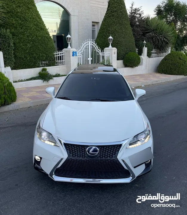Lexus ct للبيع