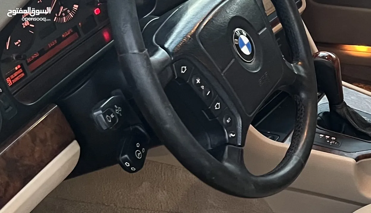 BMW e39 528