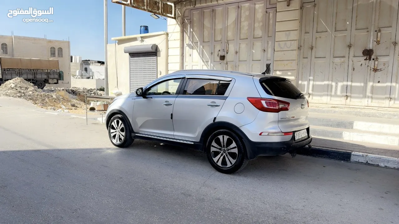 كيا سبورتاج 2012