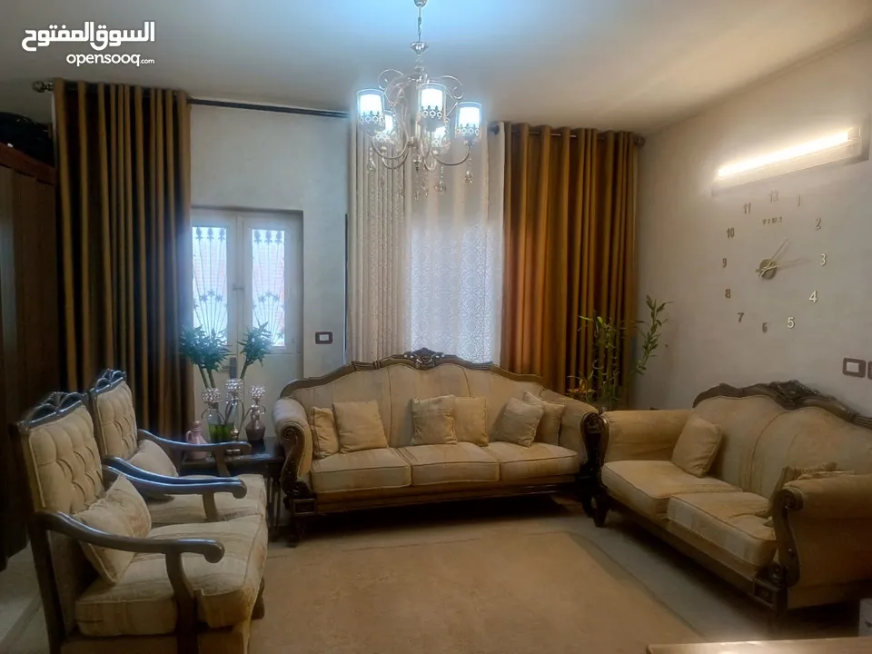 اثاث بيت للبيع بحاله جيده