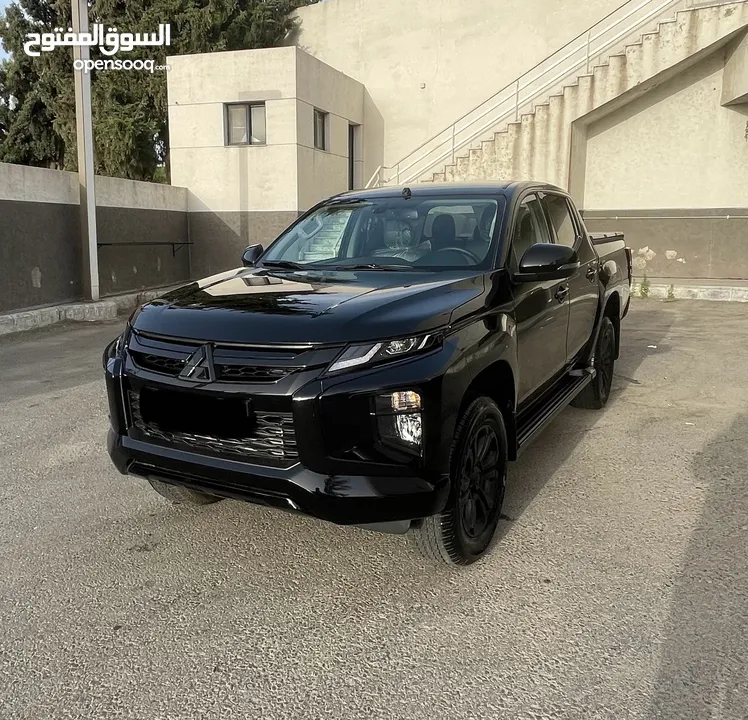 Mitsubishi Sportero 2023 Mark 1 Black Edition  ميتسوبيشي بلاك ايدشن ماشي 13 الف فقط